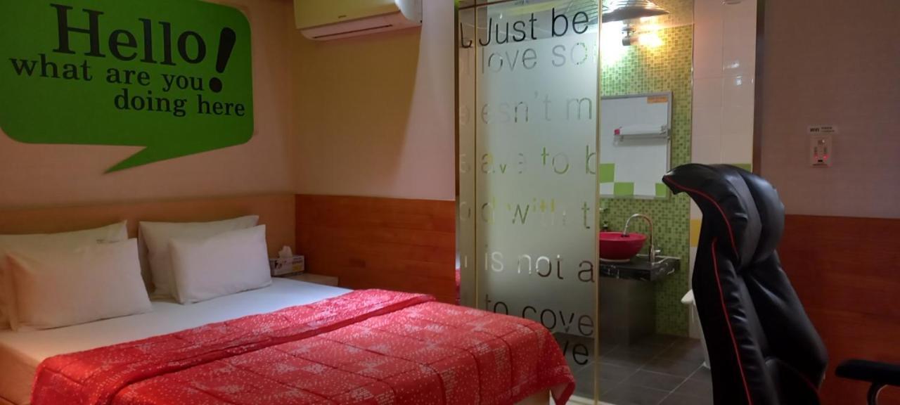 Design Motel T Ilsan Ni Exterior photo